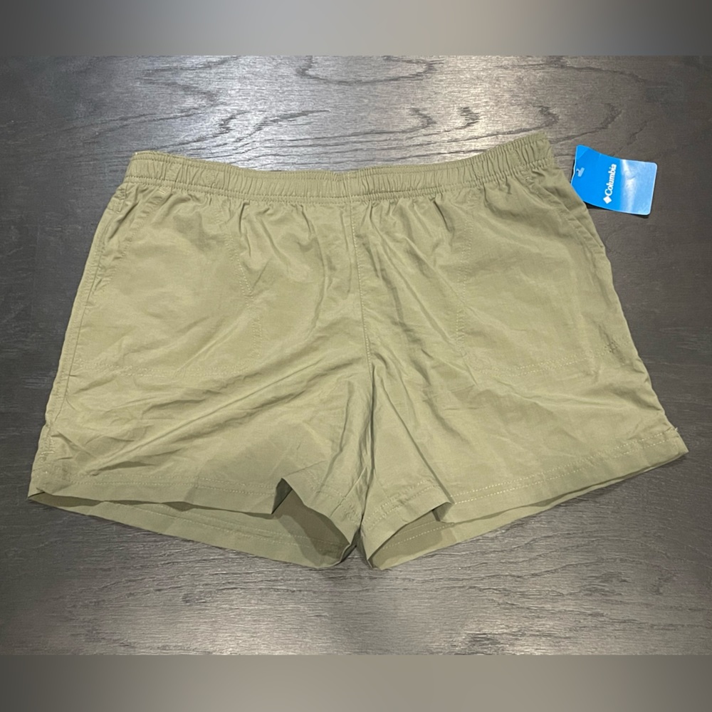 New Columbia Sandy River Regular Fit Nylon 5" Inseam Women Short Olive Large